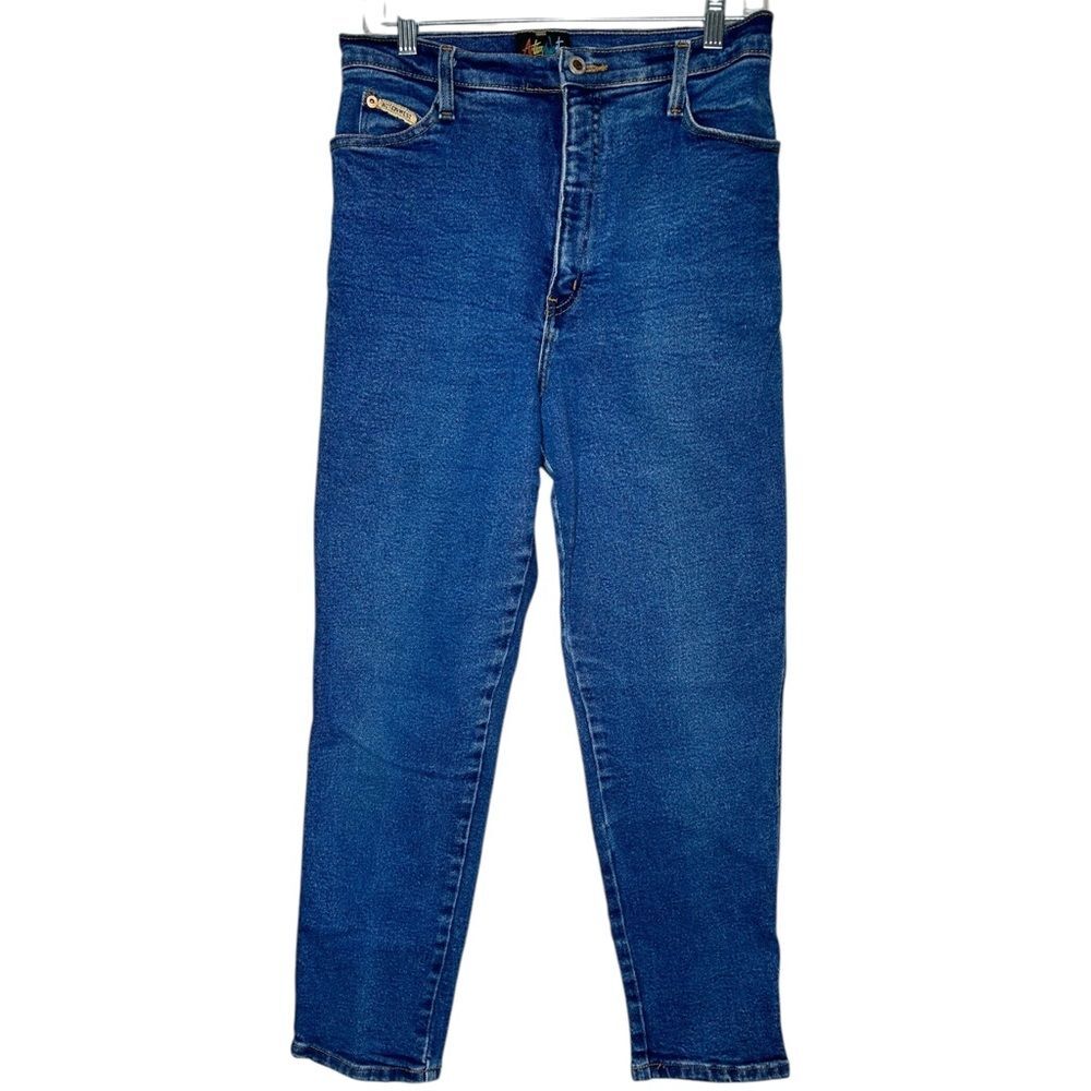 Vintage dark wash high waisted straight leg relaxed fit jeans 90s 1990s